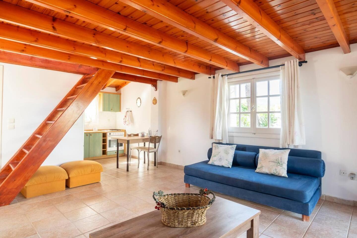 St. George Villa アギオス・ゲオルギオス エクステリア 写真